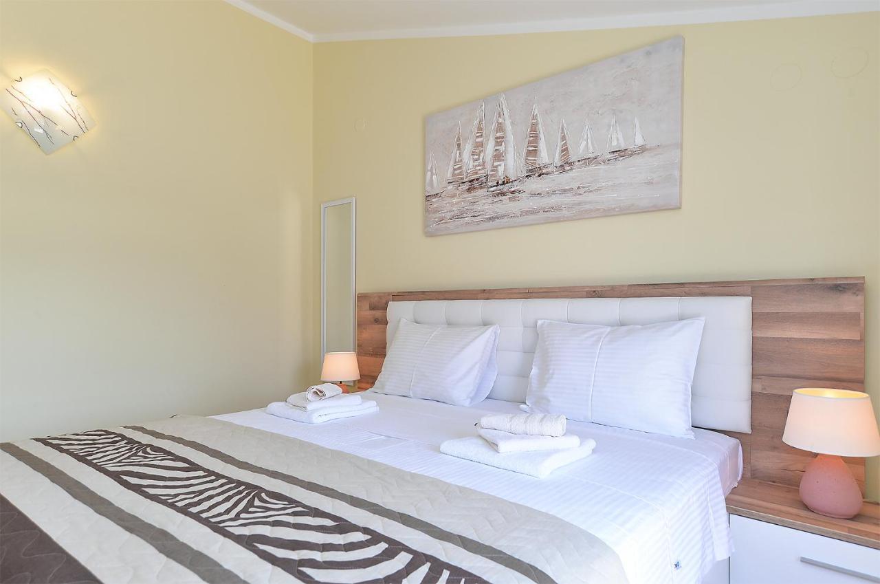 Apartment Mirela 2145 파자나 외부 사진