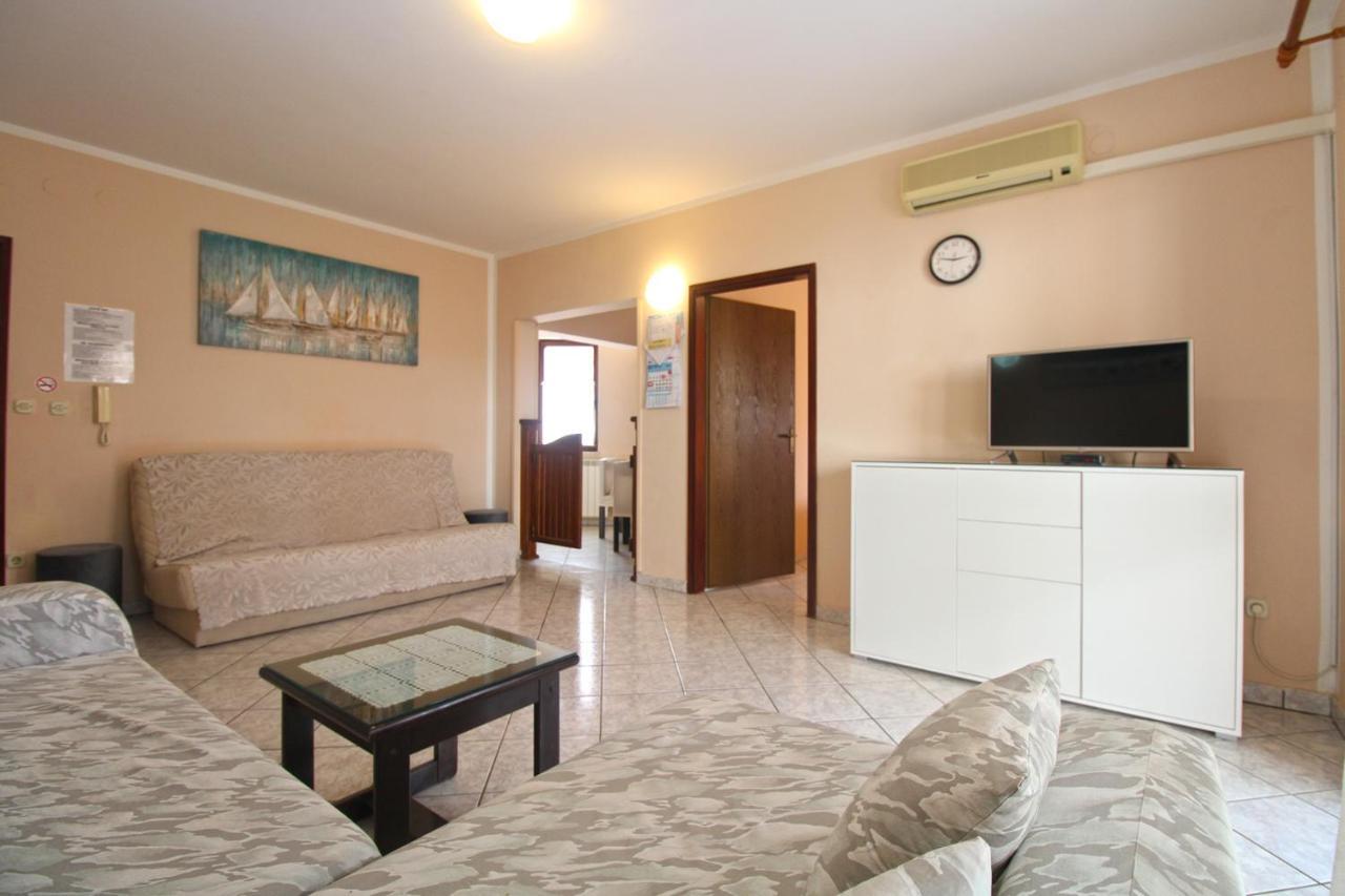 Apartment Mirela 2145 파자나 외부 사진